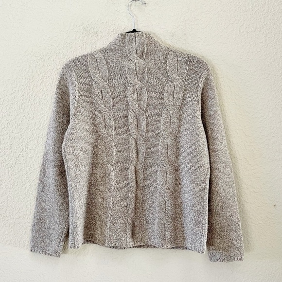 L.L. Bean Sweater Wool Pullover Angora Cable Knit Mock Chunky Classic Tan Medium - Picture 2 of 9